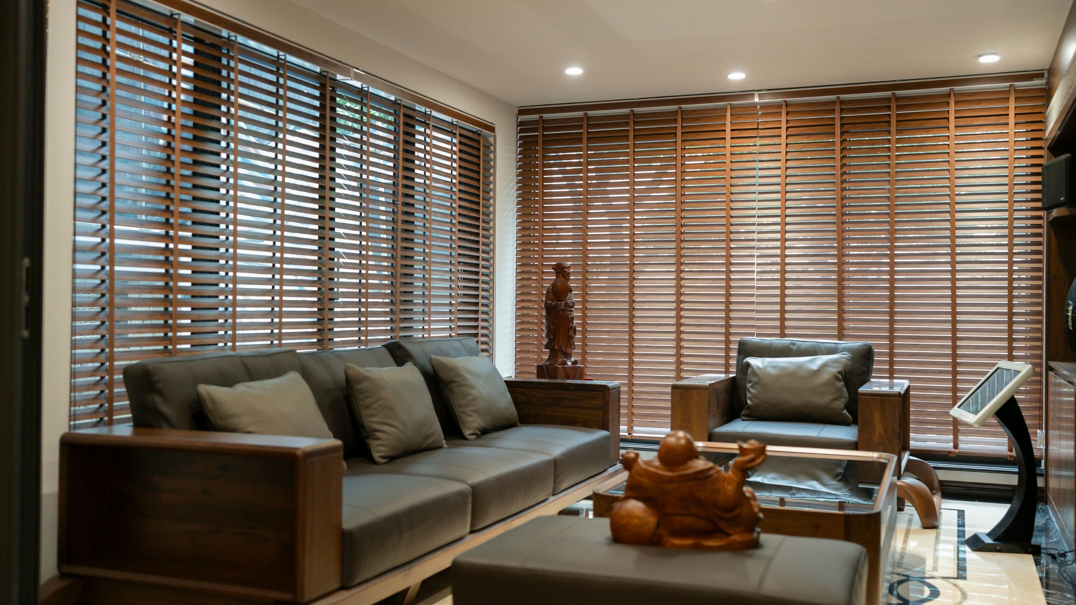 Are Battery-Powered Smart Blinds Reliable for Everyday Use?
