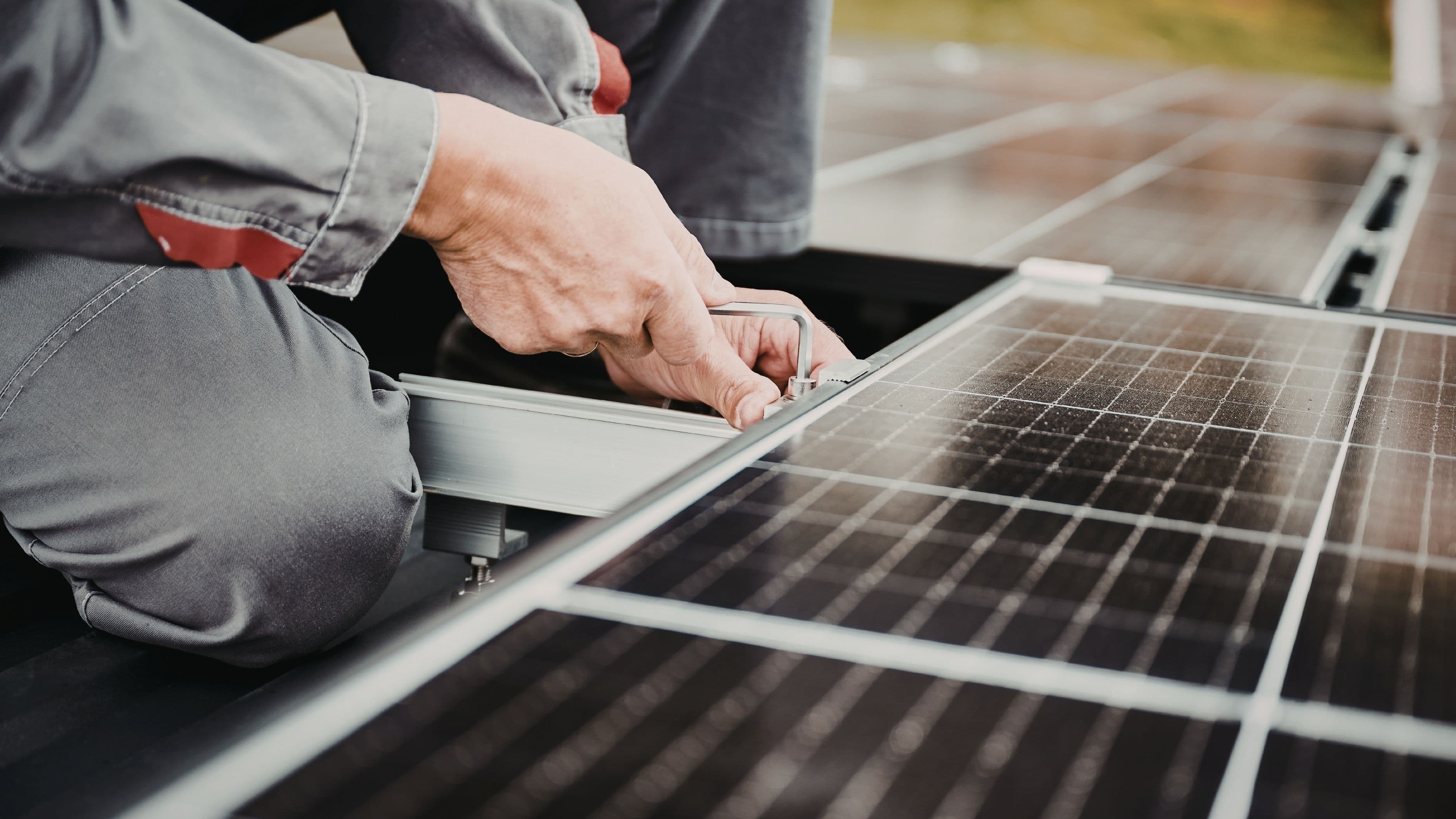How to Check Your Solar Inverter for Error Codes