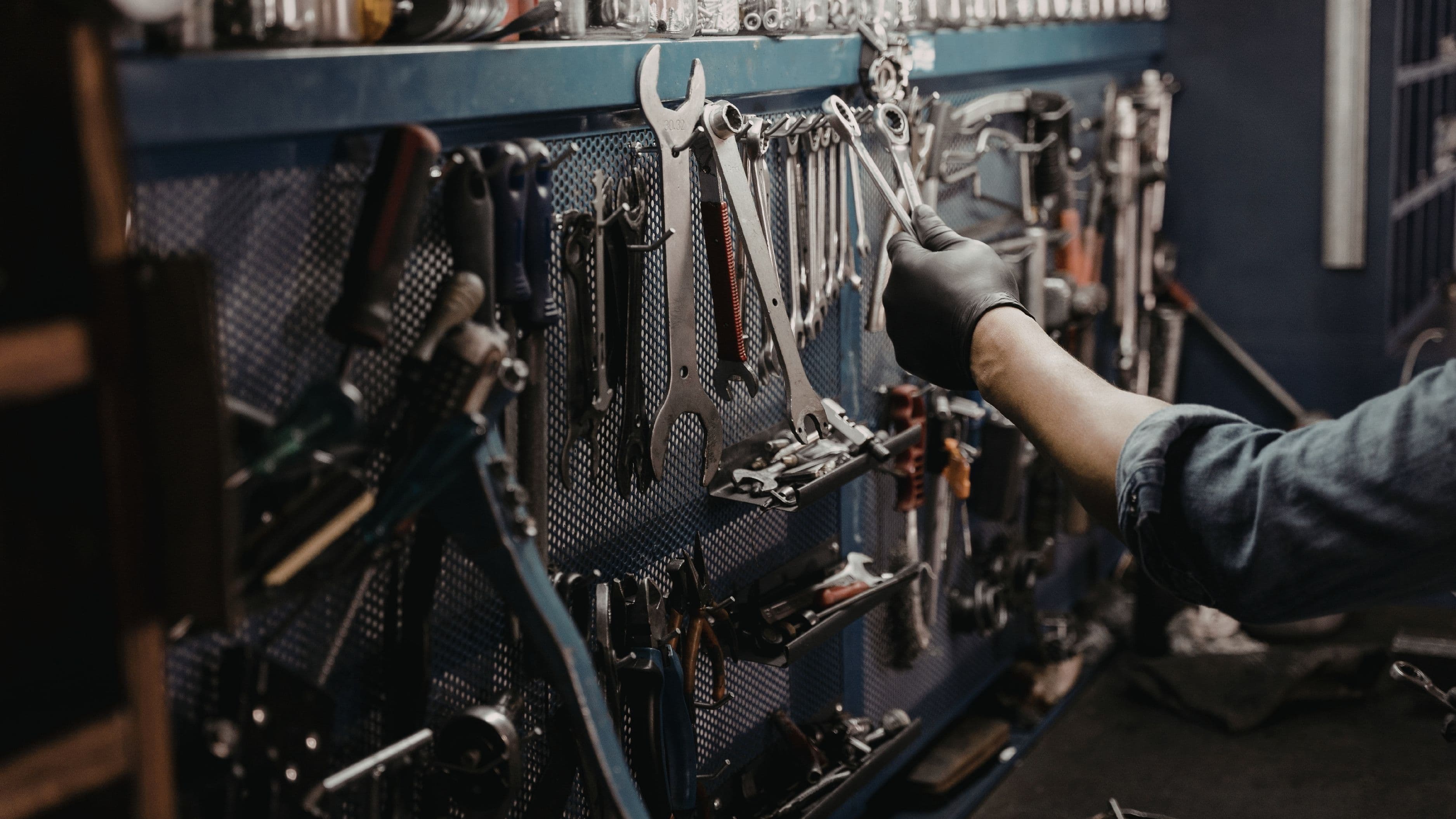 How to Organize Hand Tools So You Can Find Them in Seconds