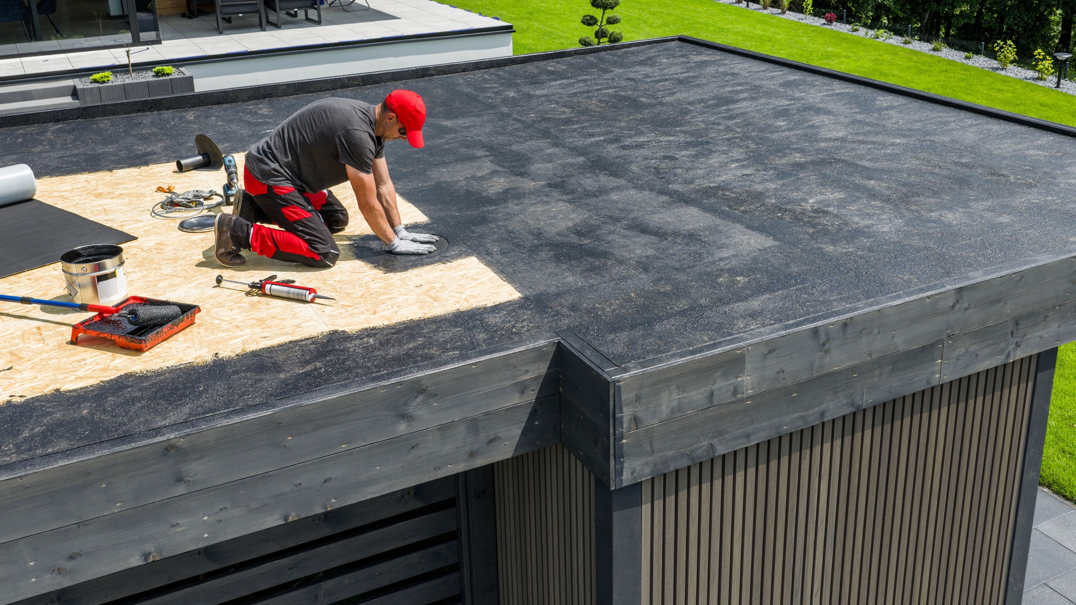 How to Seal a Flat Roof Crack Before Winter